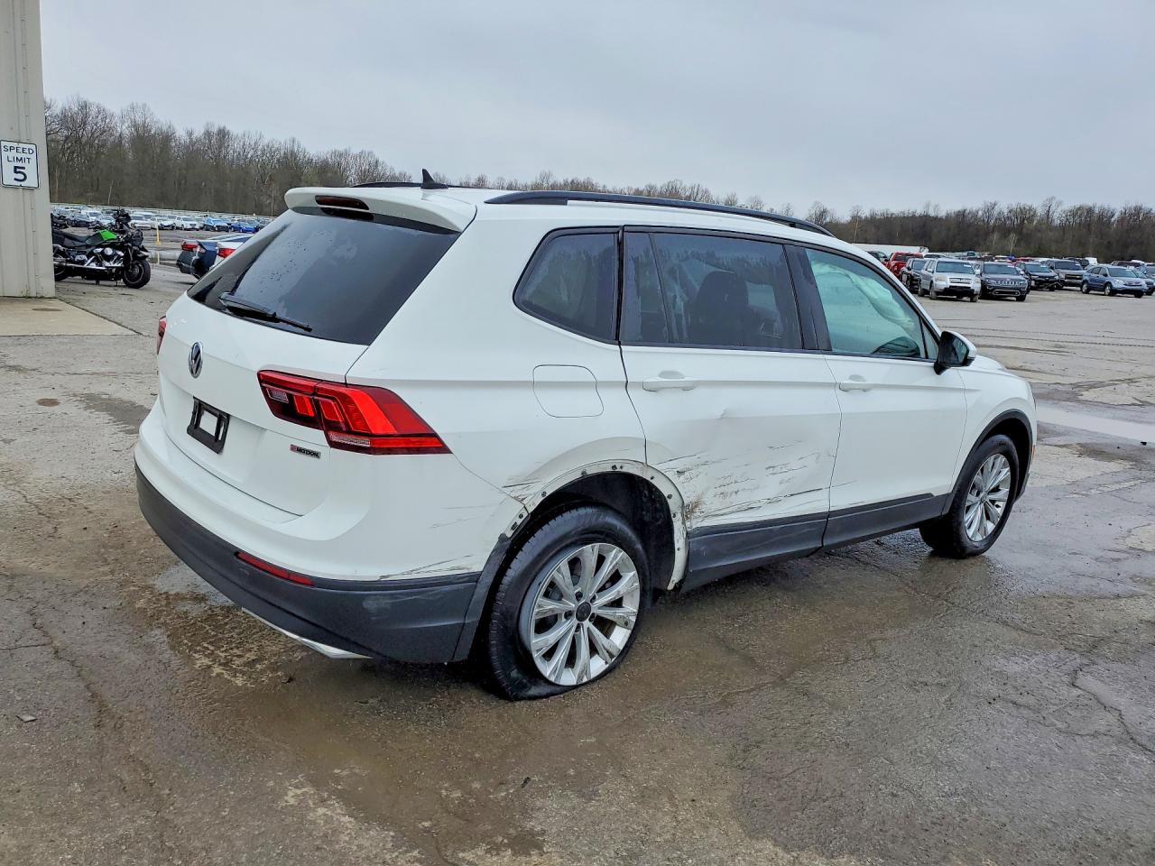 2020 VOLKSWAGEN TIGUAN S photo 7