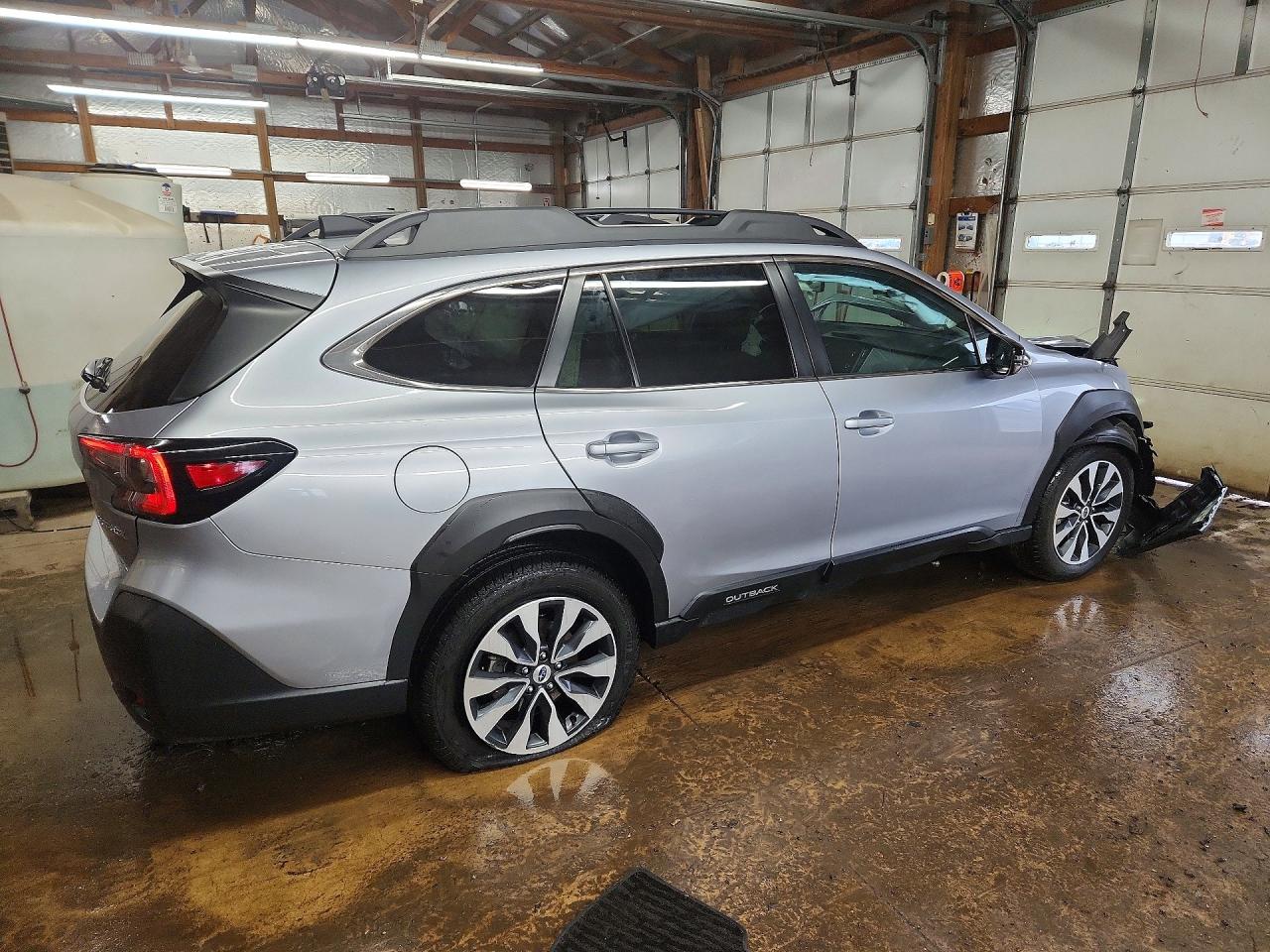 2023 SUBARU OUTBACK LIMITED photo 5