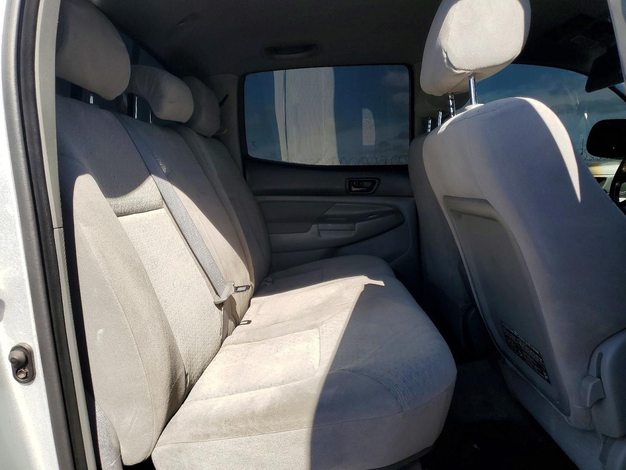 2006 TOYOTA TACOMA PRERUNNER V6 photo 10