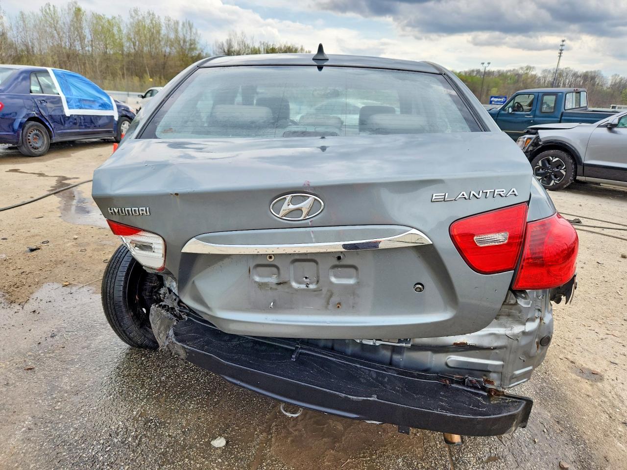 2010 HYUNDAI ELANTRA GLS photo 11