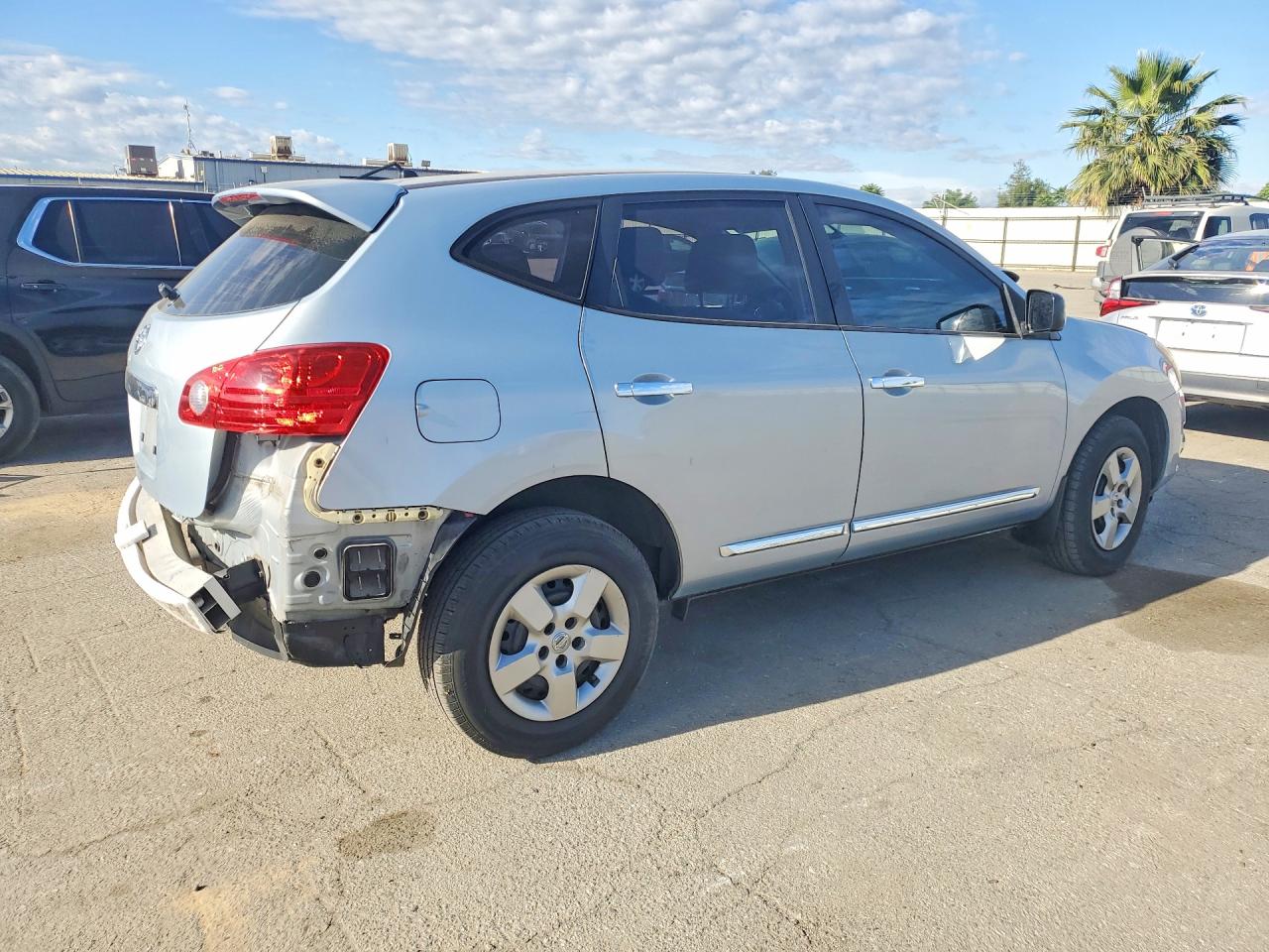 2013 NISSAN ROGUE S photo 7
