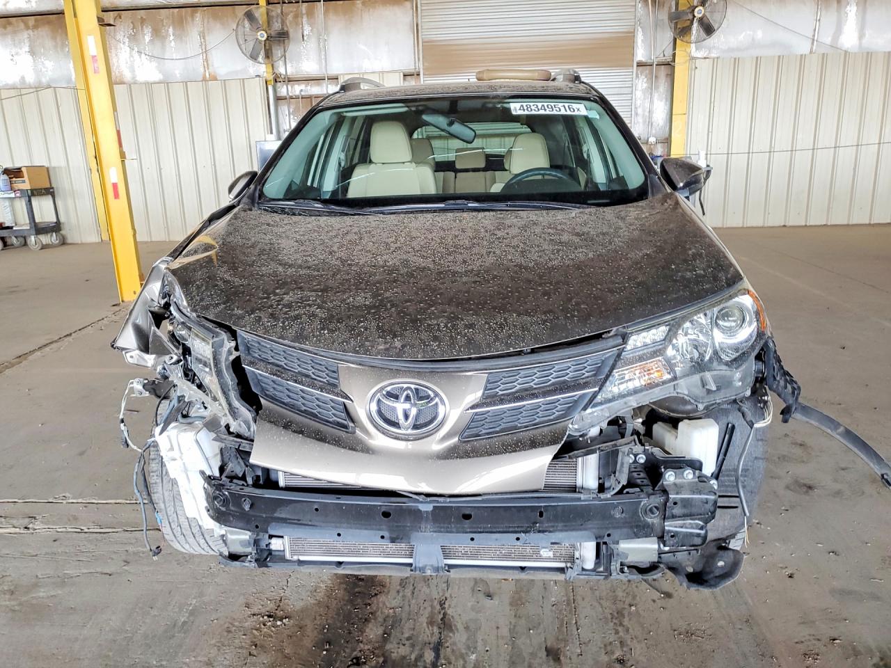 2015 TOYOTA RAV4 XLE photo 5