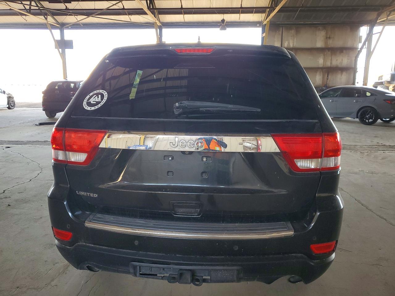 2012 JEEP GRAND CHEROKEE LIMITED photo 6