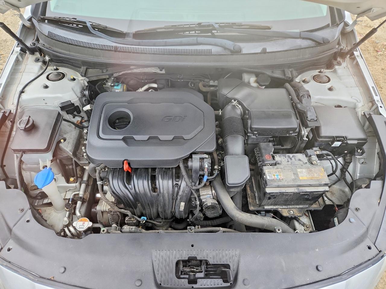 2017 HYUNDAI SONATA BASE photo 31