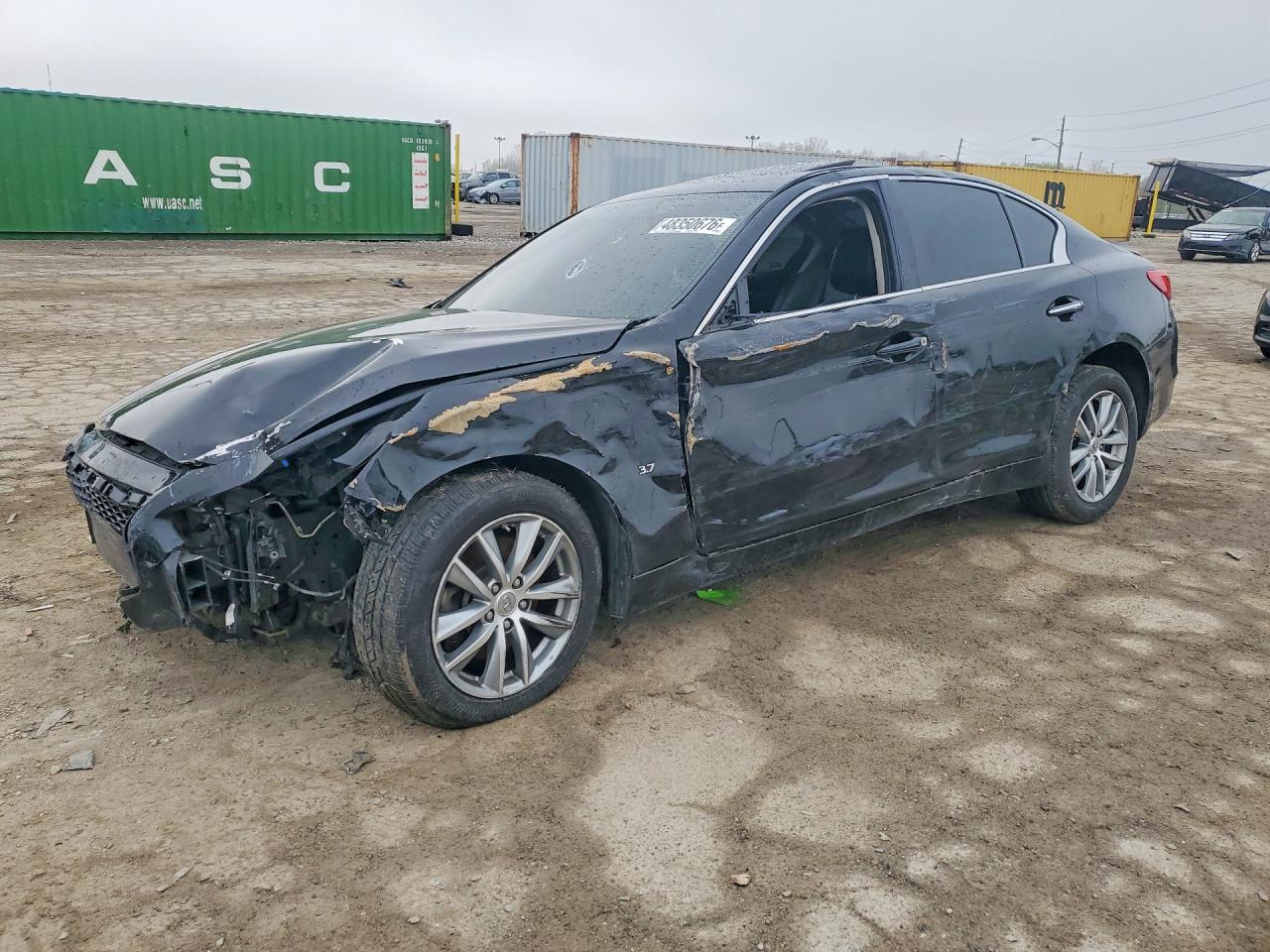 2015 INFINITI Q50