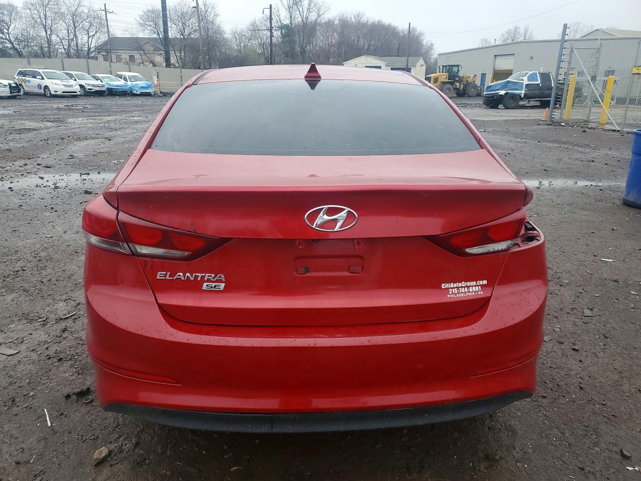 2018 HYUNDAI ELANTRA photo 11