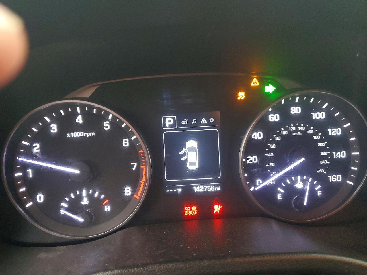2018 HYUNDAI ELANTRA photo 17