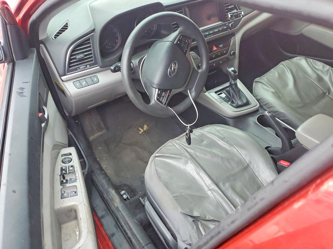 2018 HYUNDAI ELANTRA photo 15