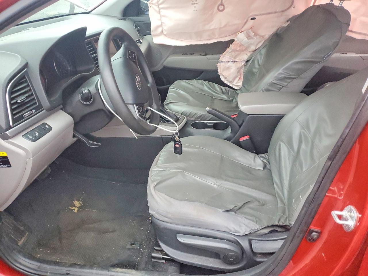2018 HYUNDAI ELANTRA photo 13