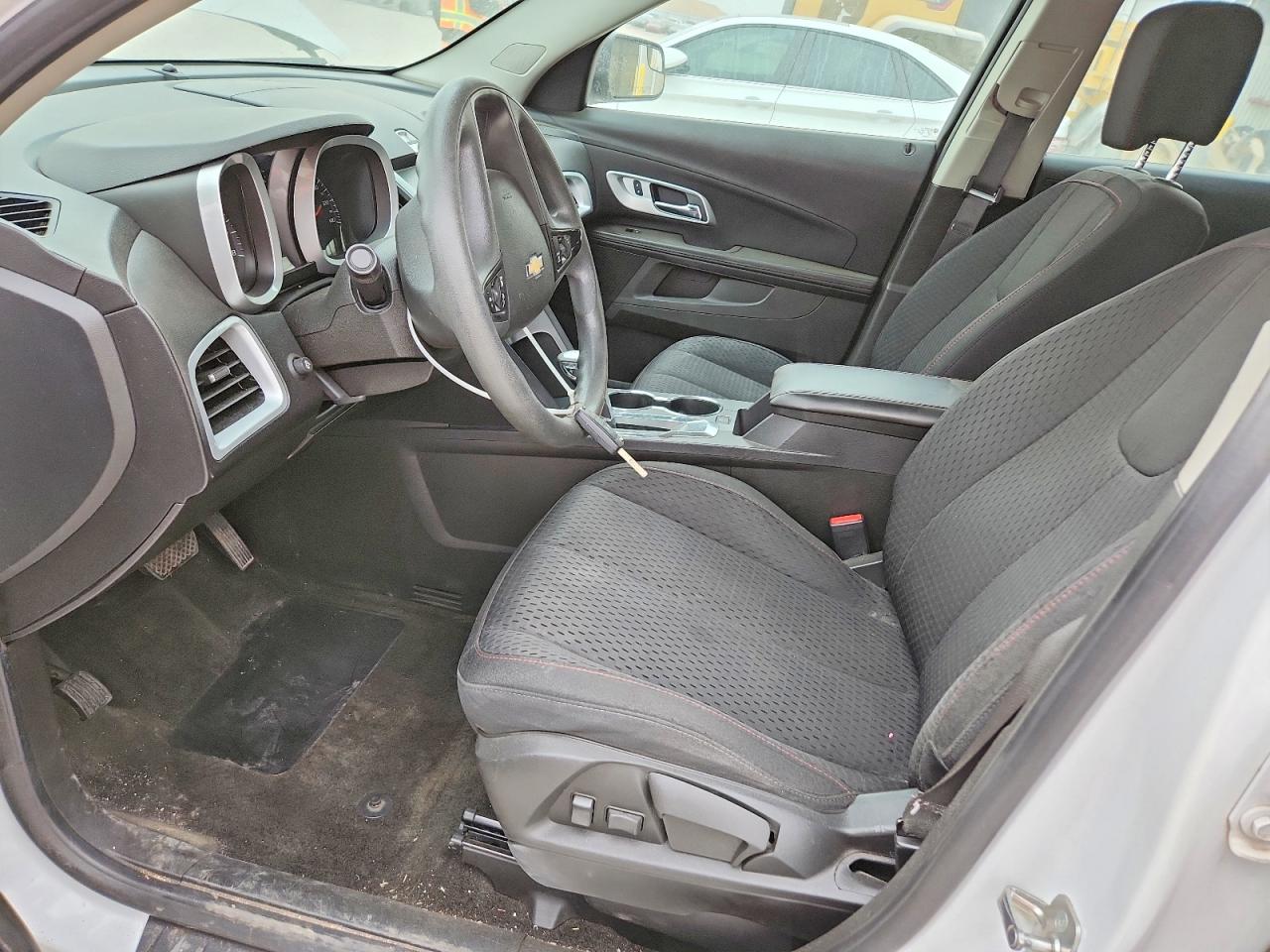2014 CHEVROLET EQUINOX LS photo 13