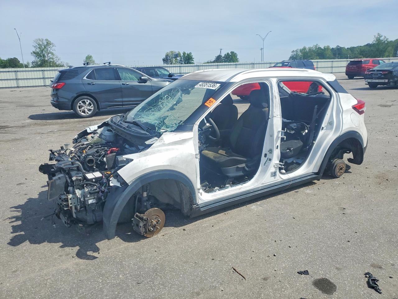 2019 NISSAN KICKS