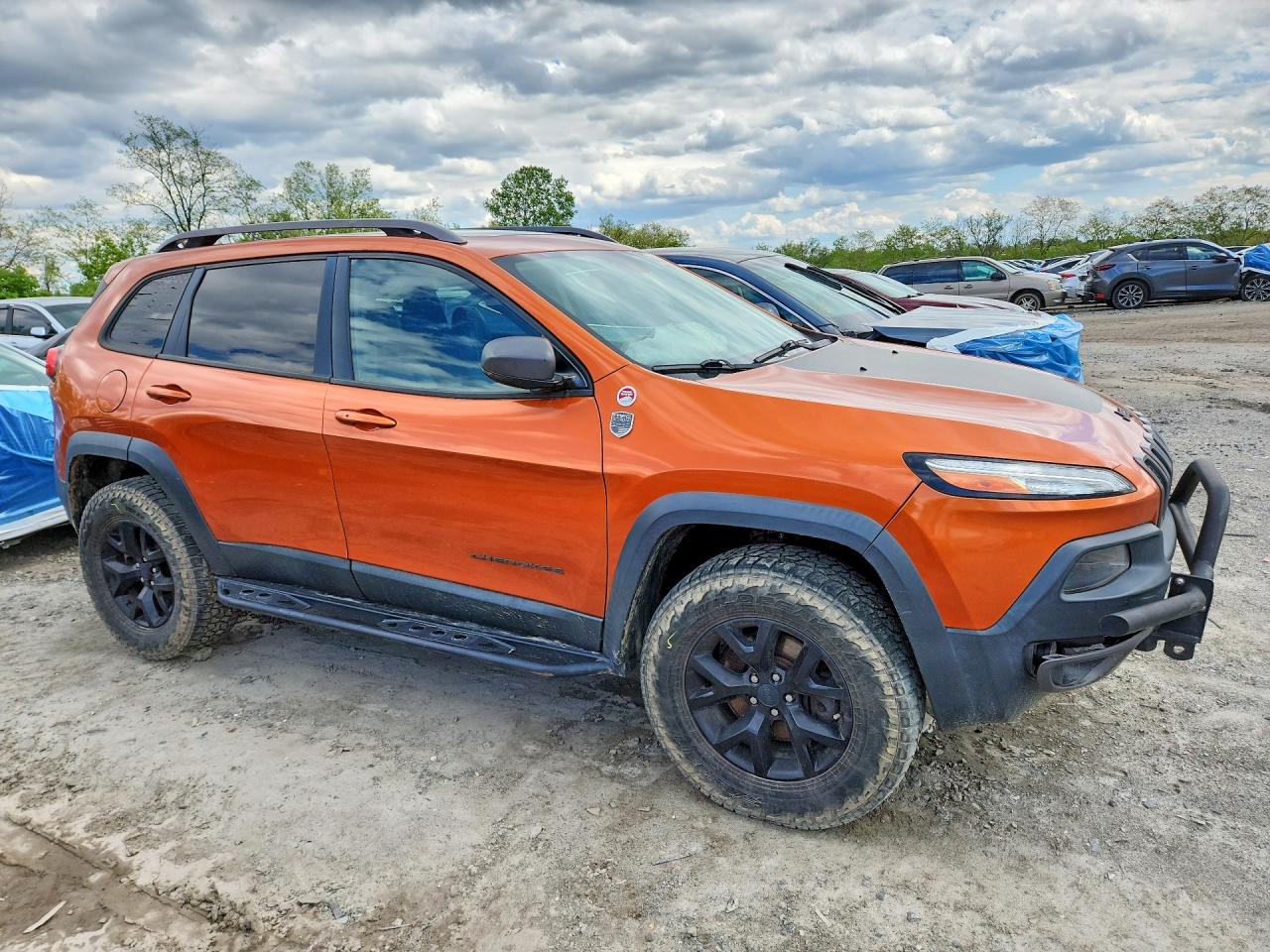2016 JEEP CHEROKEE TRAILHAWK photo 10