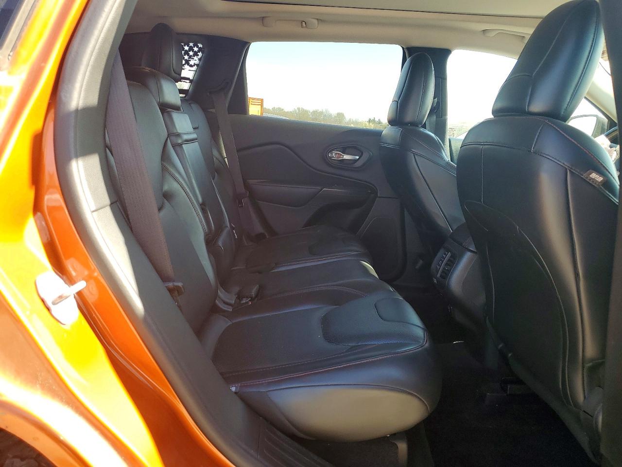 2016 JEEP CHEROKEE TRAILHAWK photo 28