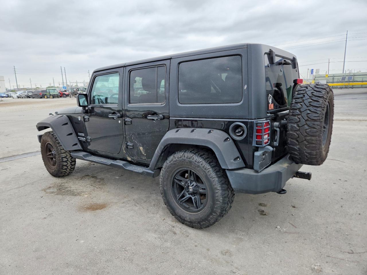 2012 JEEP WRANGLER UNLIMITED SPORT photo 3