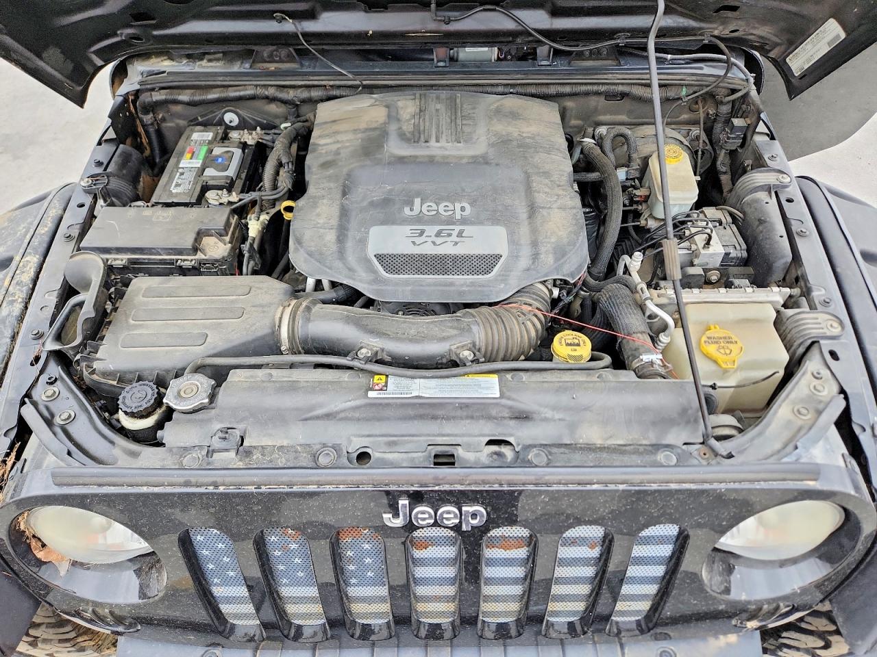 2012 JEEP WRANGLER UNLIMITED SPORT photo 21