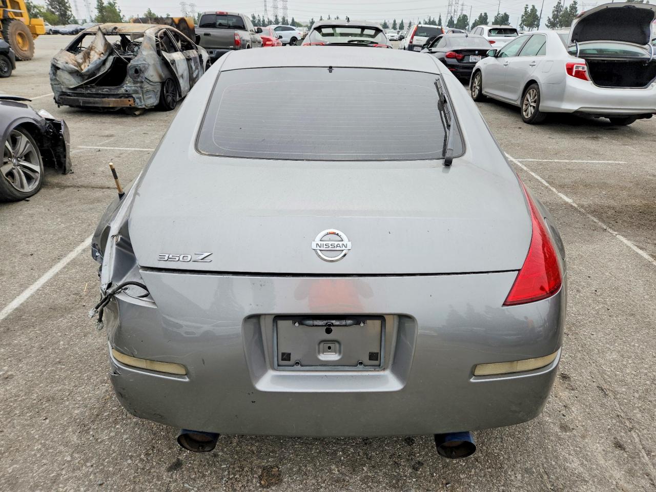 2004 NISSAN 350Z BASE photo 6