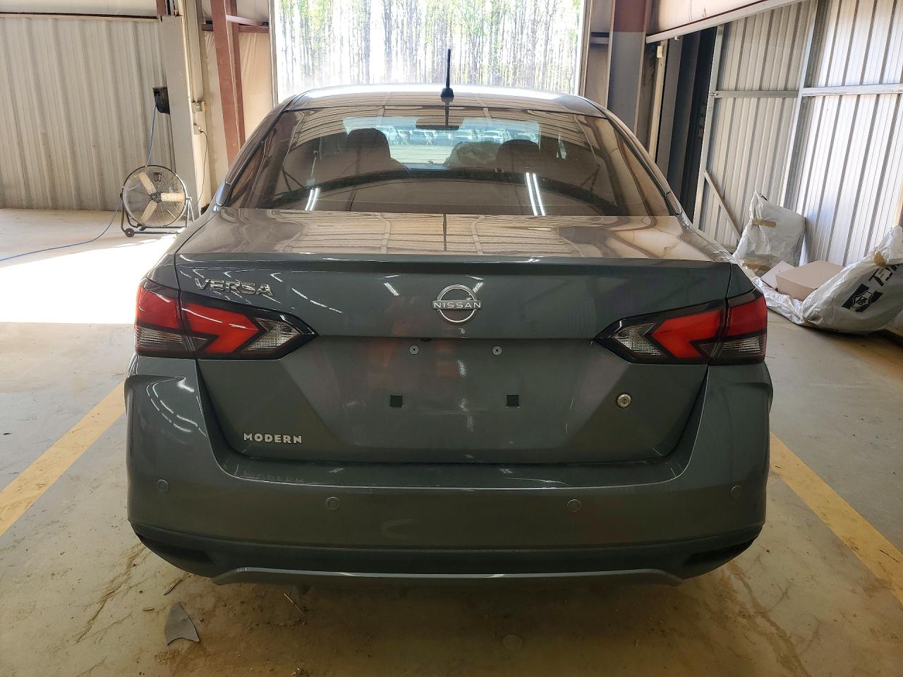 2025 NISSAN VERSA S photo 6