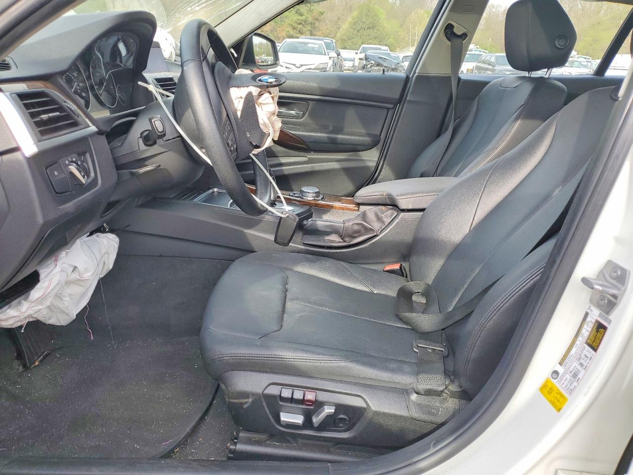 2016 BMW 320 I photo 19