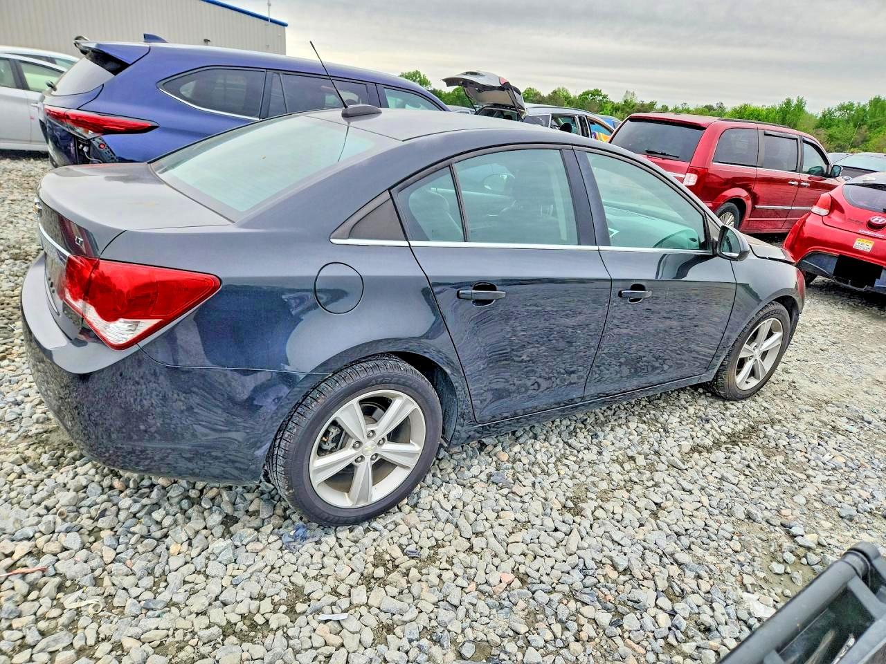 2015 CHEVROLET CRUZE LT photo 5