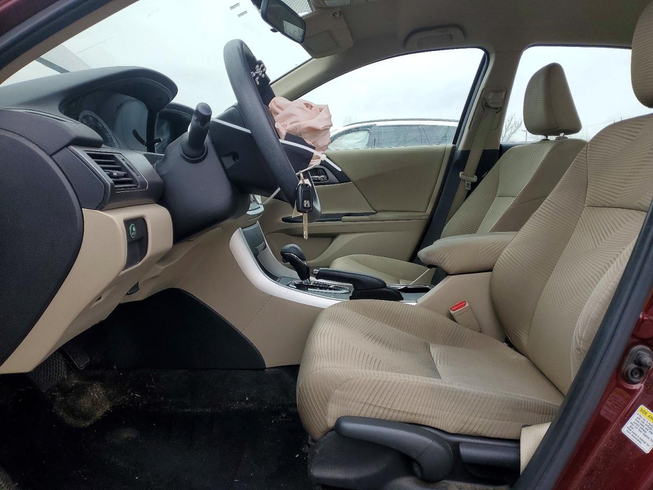 2015 HONDA ACCORD LX photo 13