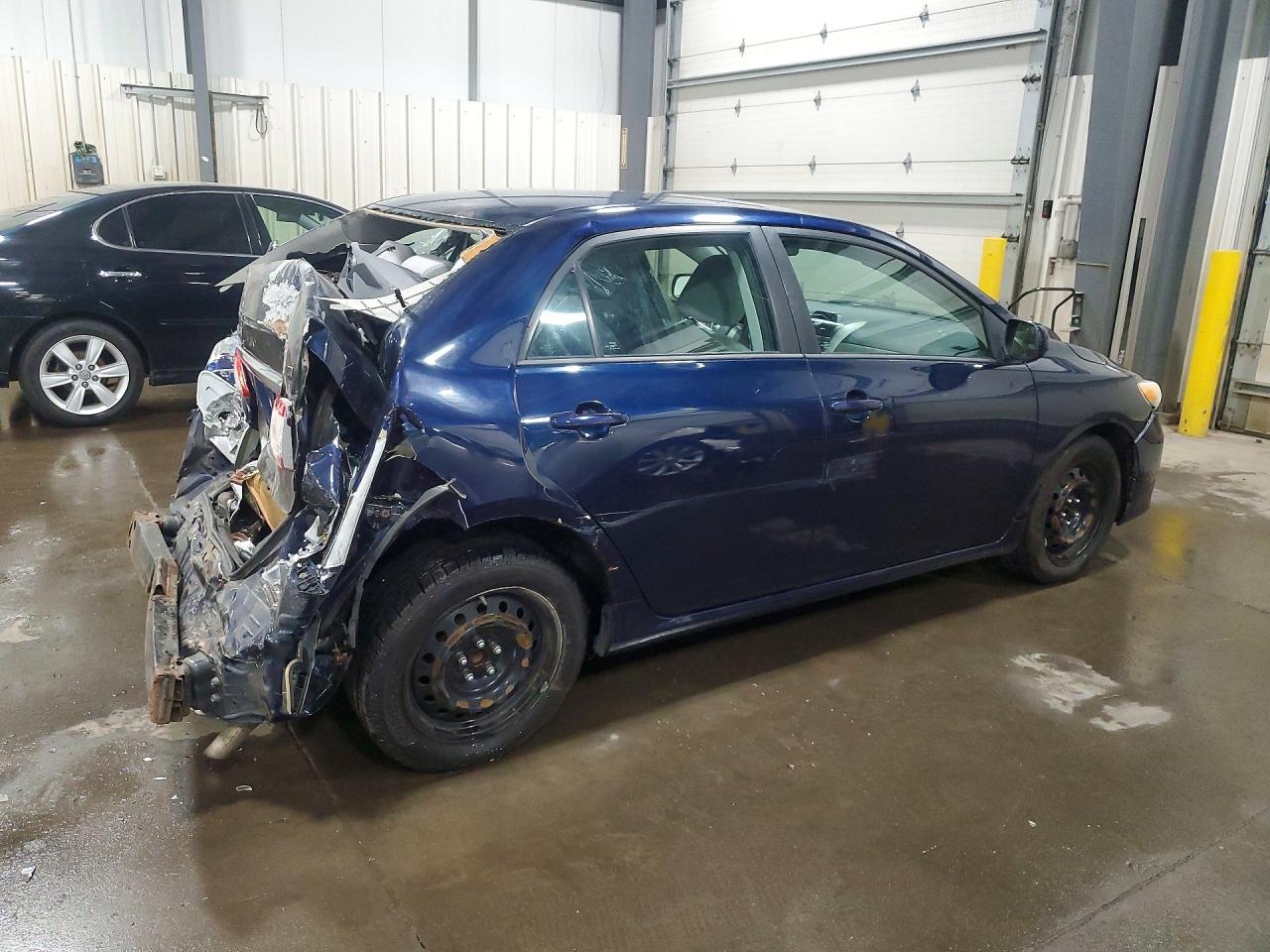 2012 TOYOTA COROLLA LE photo 7
