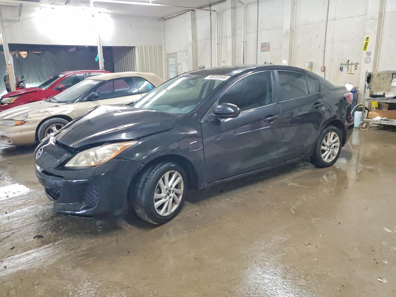 2013 MAZDA 3
