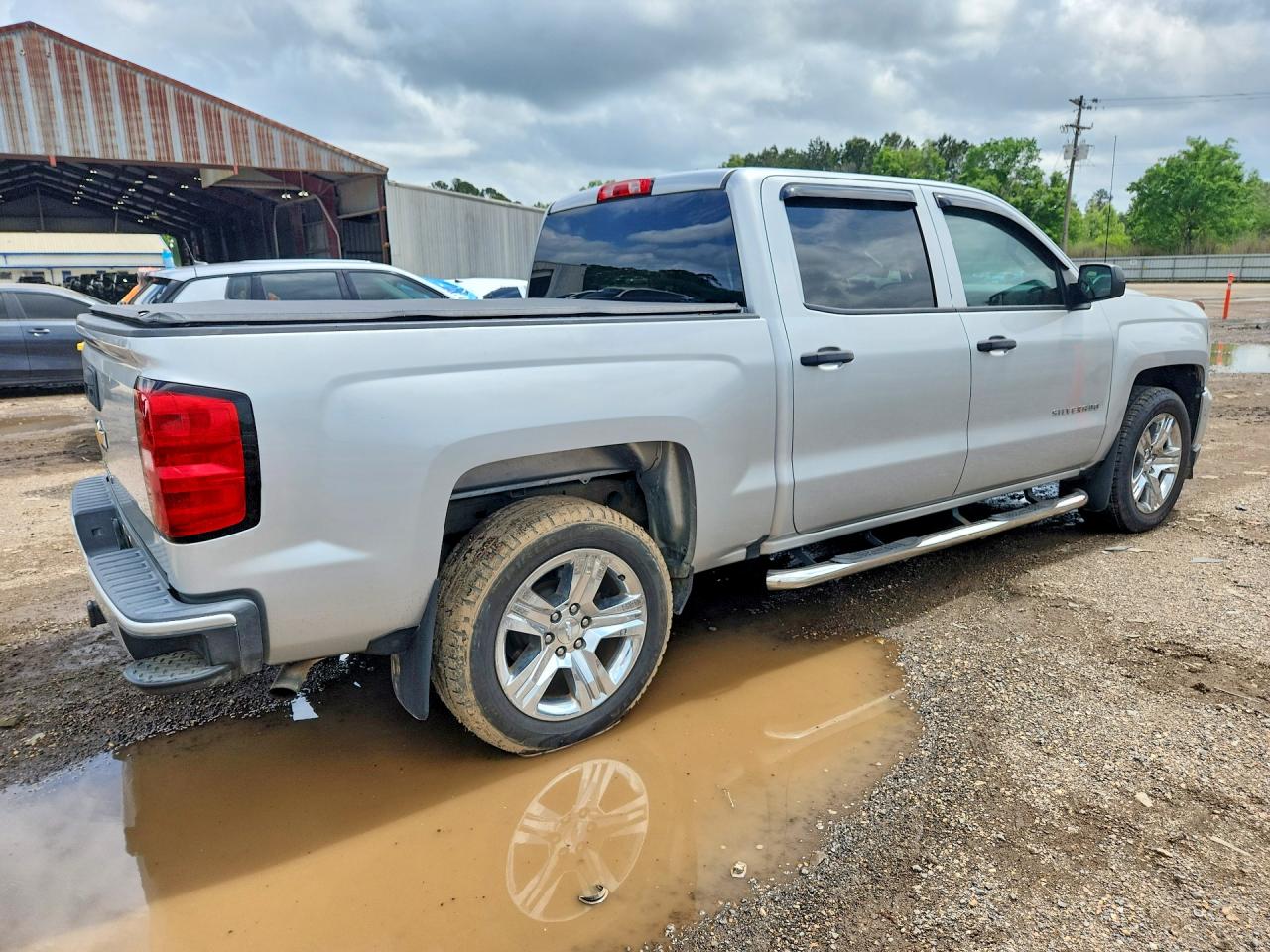 2018 CHEVROLET SILVERADO C1500 CUSTOM photo 3