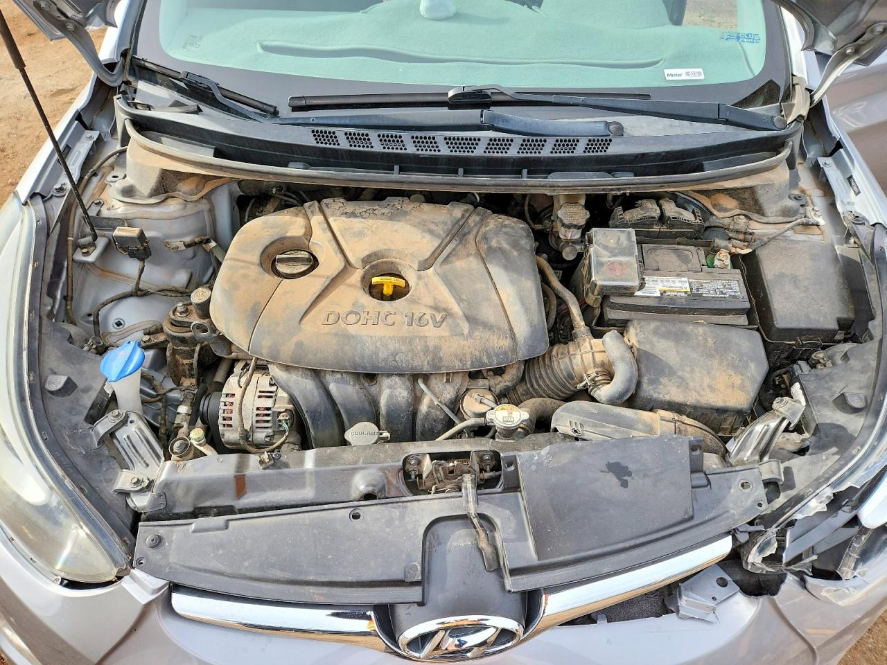 2015 HYUNDAI ELANTRA SE photo 31