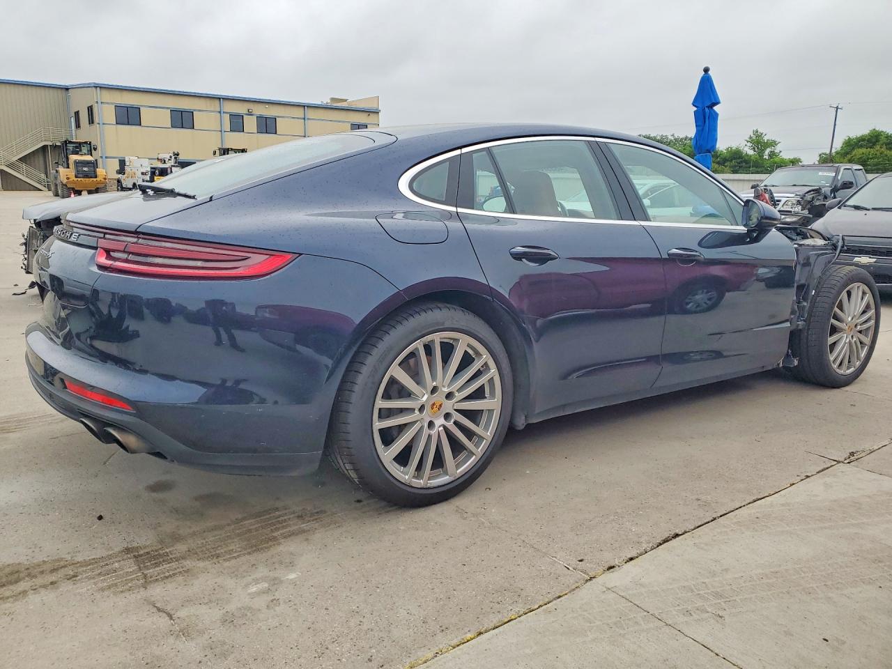 2018 PORSCHE PANAMERA 4S photo 7