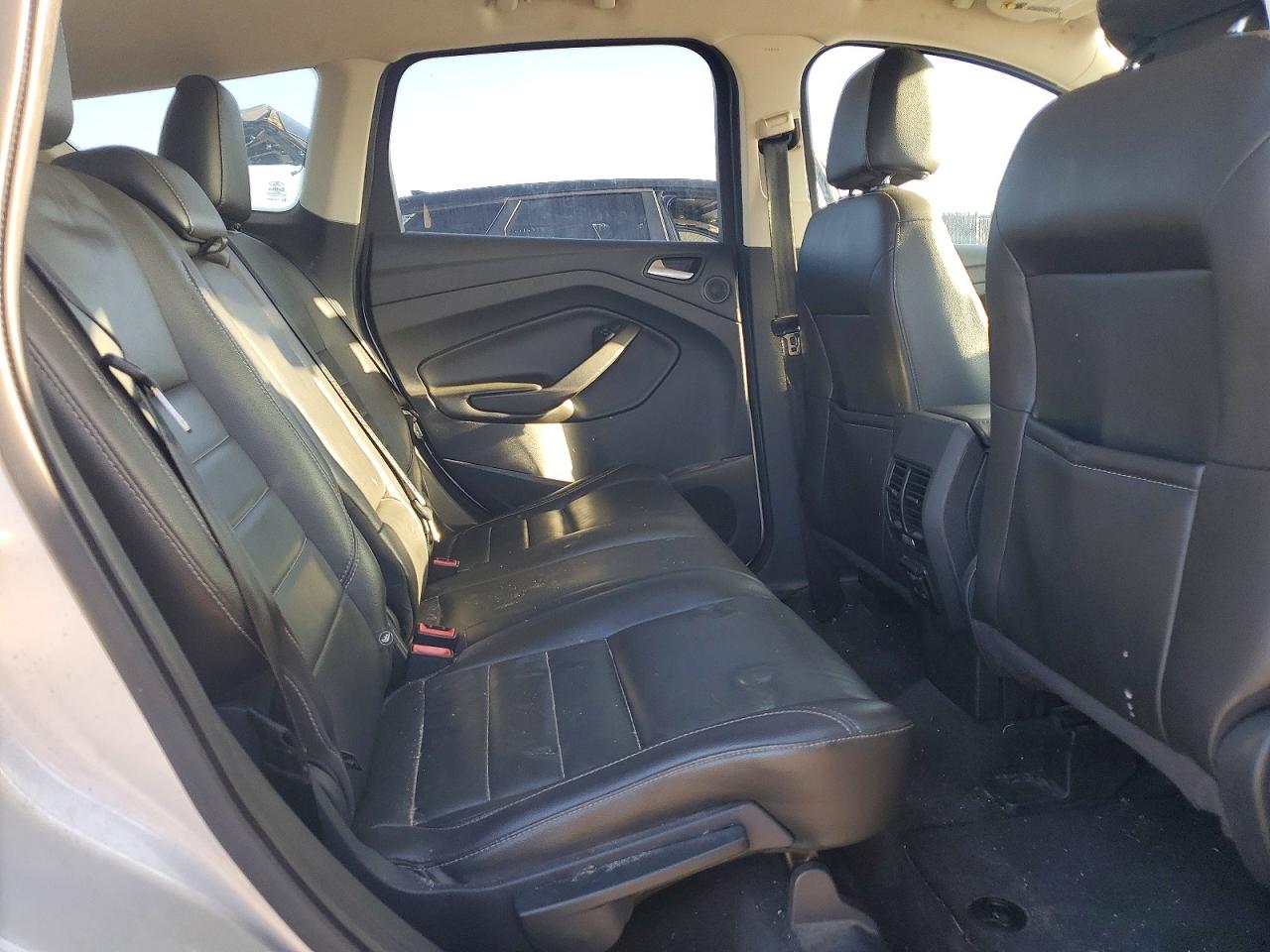 2014 FORD ESCAPE SE photo 21