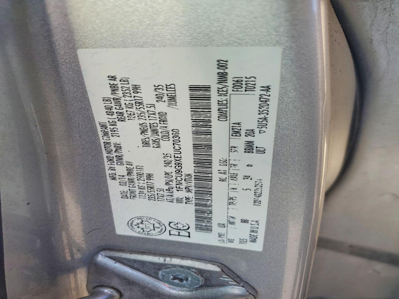 2014 FORD ESCAPE SE photo 25