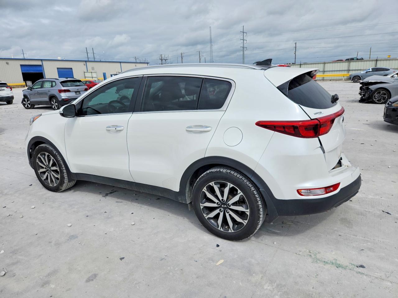 2017 KIA SPORTAGE EX photo 3