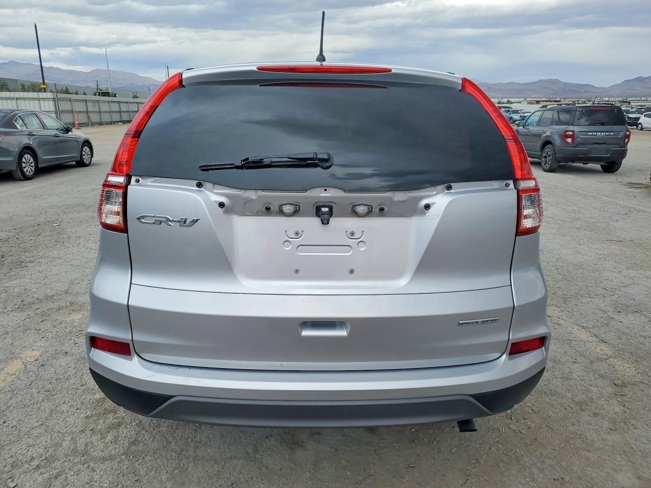 2016 HONDA CR-V SE photo 11