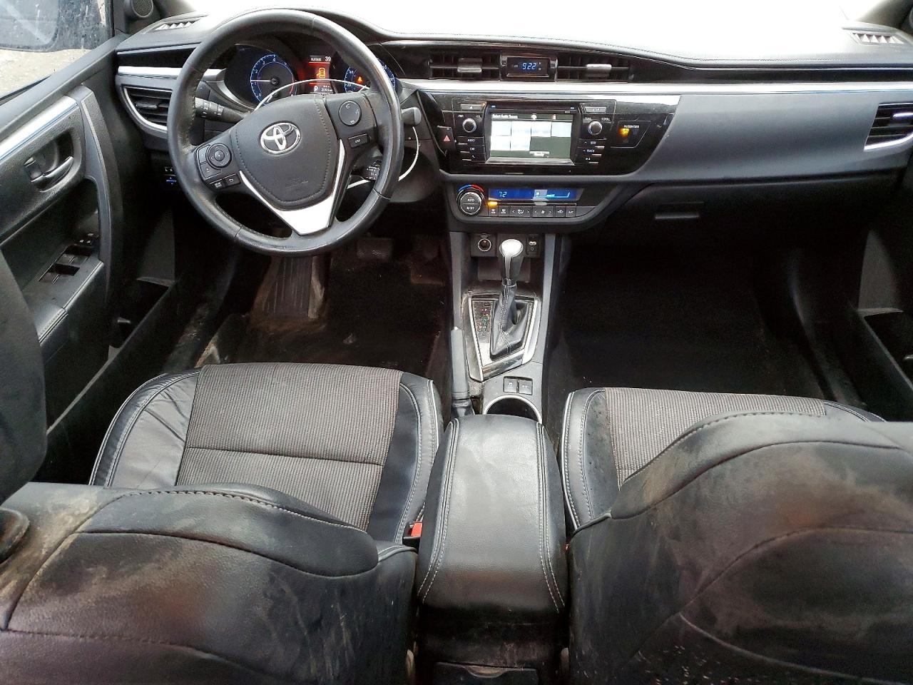 2015 TOYOTA COROLLA S PLUS photo 22