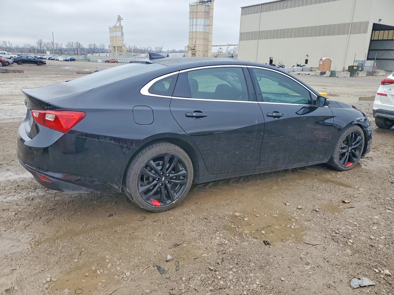 2018 CHEVROLET MALIBU LT photo 5