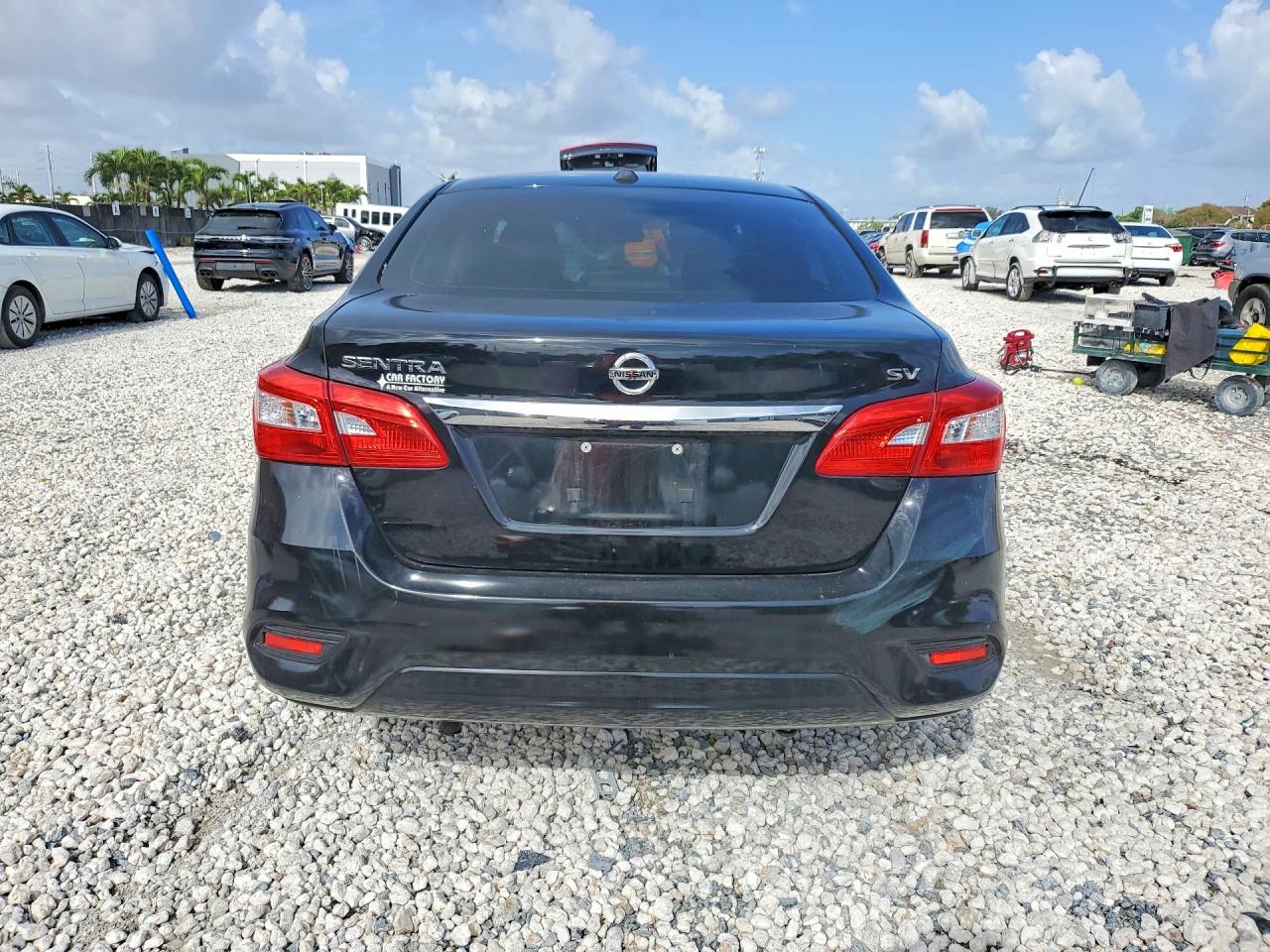 2019 NISSAN SENTRA SV photo 6