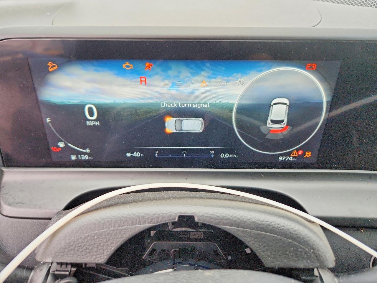 2025 KIA SELTOS EX photo 17