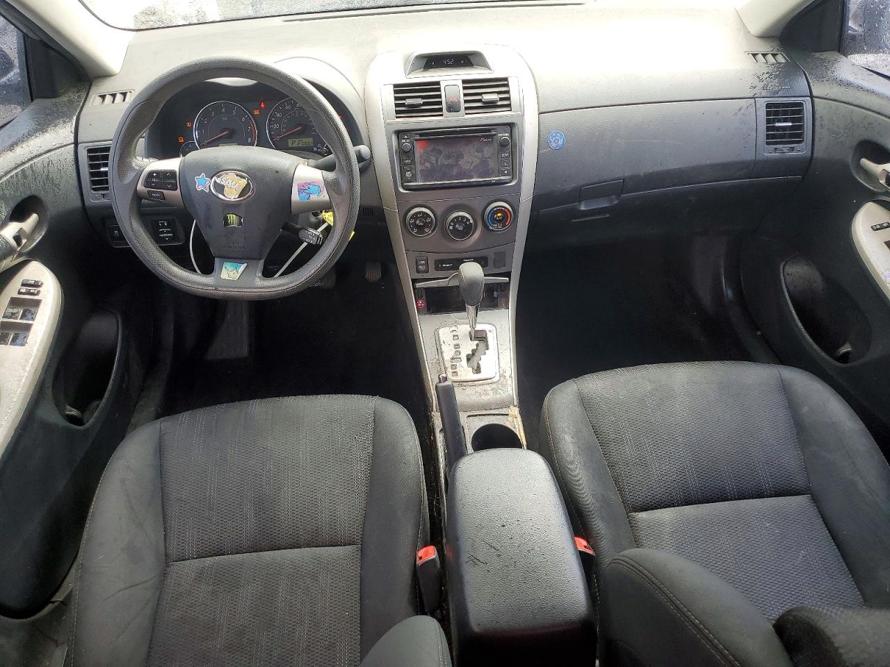 2013 TOYOTA COROLLA S photo 22