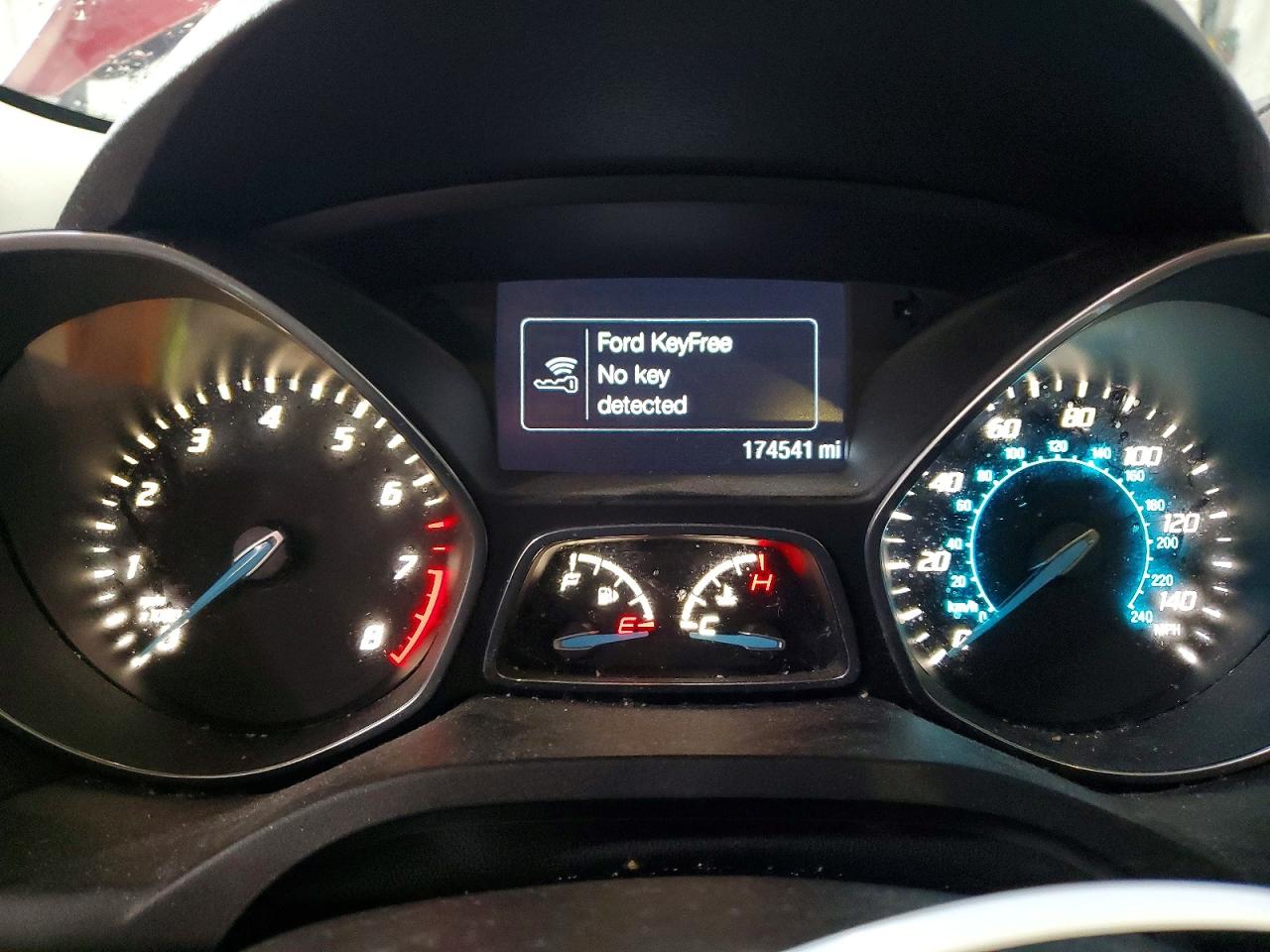 2014 FORD ESCAPE TITANIUM photo 25