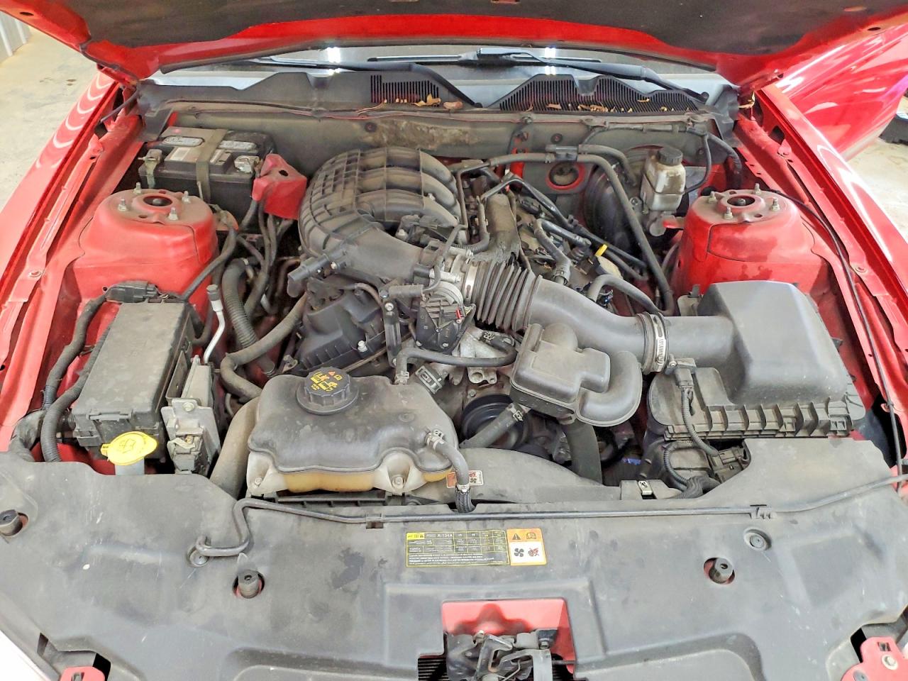 2012 FORD MUSTANG photo 21
