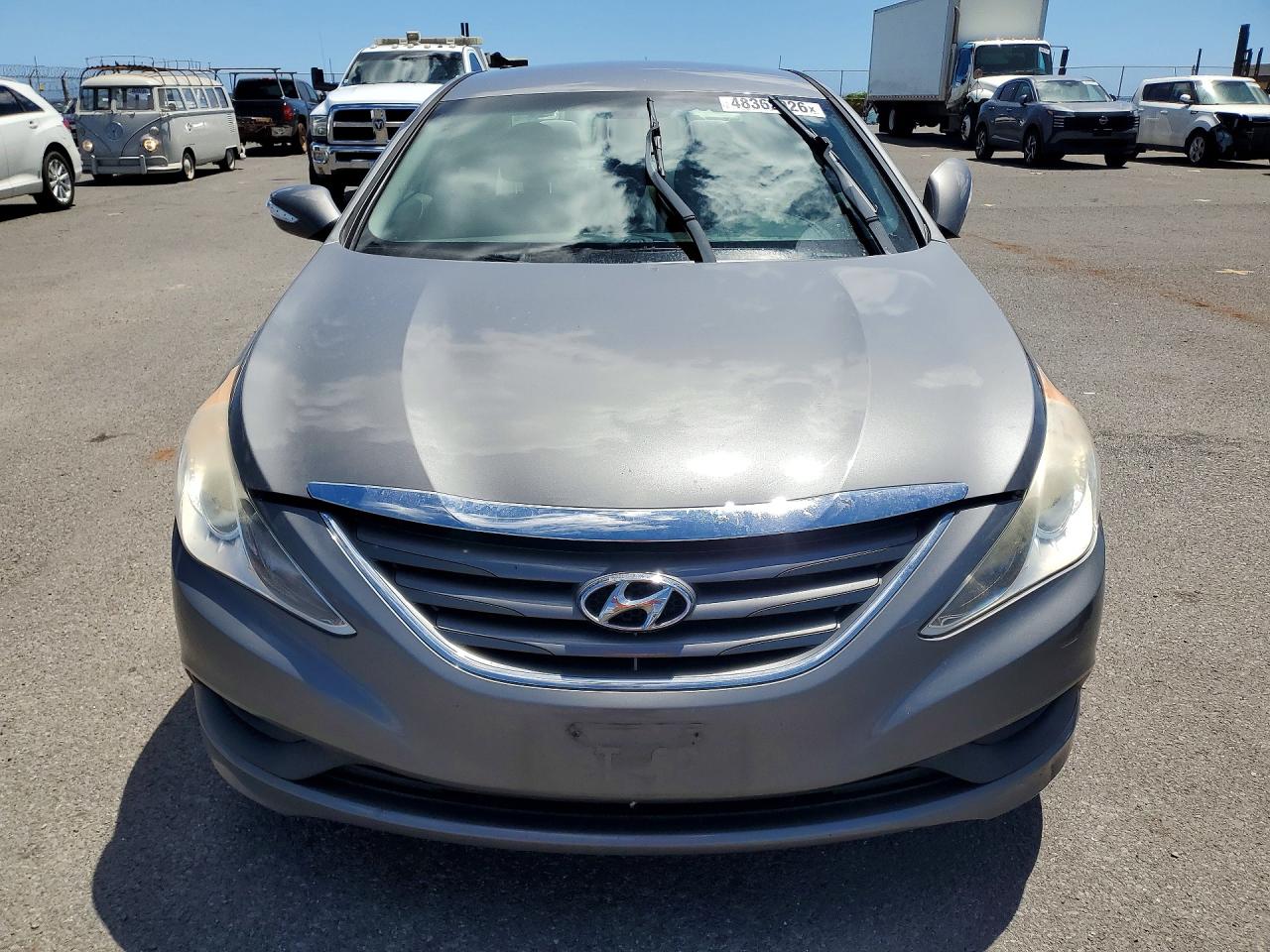 2014 HYUNDAI SONATA GLS photo 9