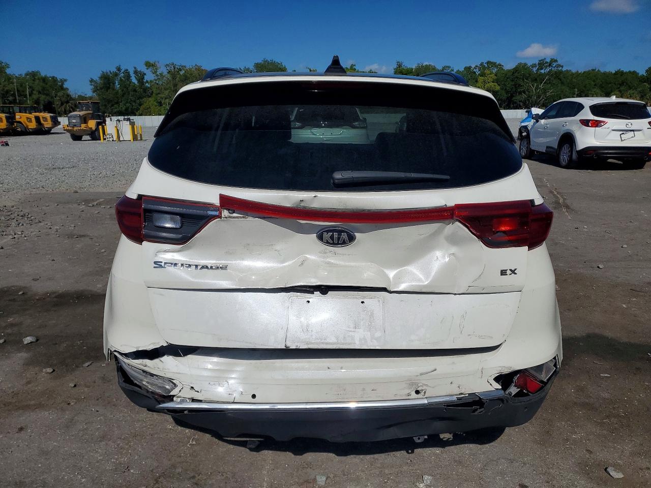 2021 KIA SPORTAGE EX photo 11