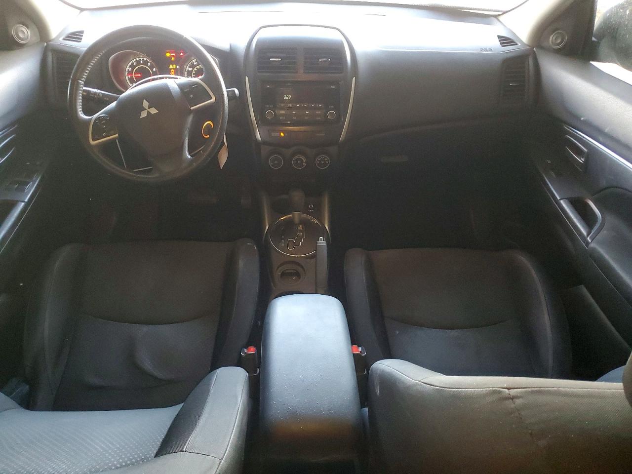 2014 MITSUBISHI OUTLANDER SPORT ES photo 8