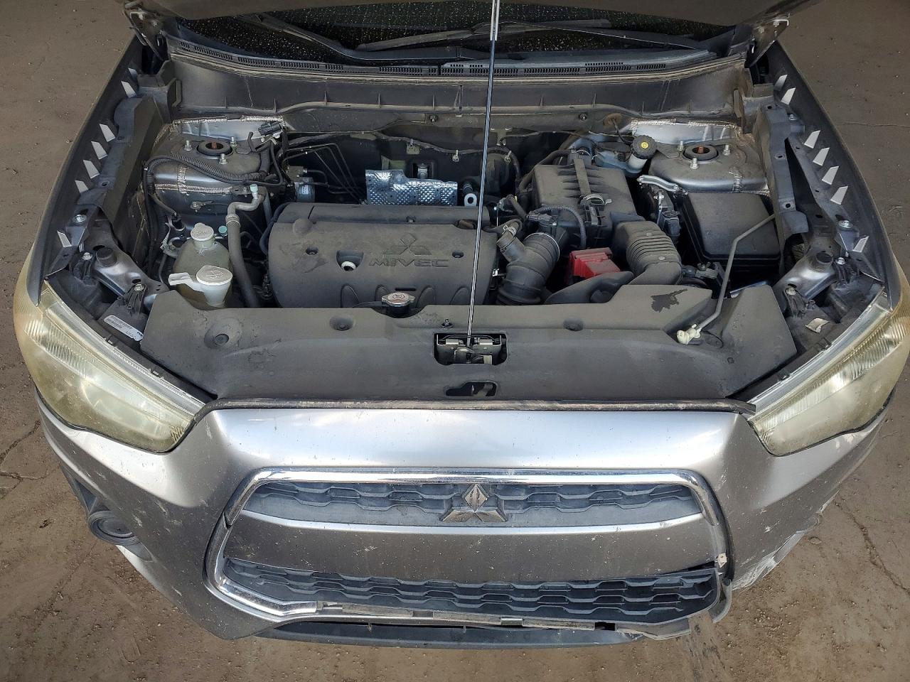 2014 MITSUBISHI OUTLANDER SPORT ES photo 11