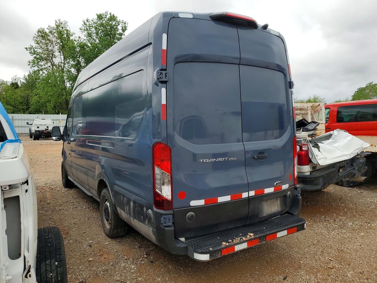 2020 FORD TRANSIT 250 DELIVERY VAN photo 3