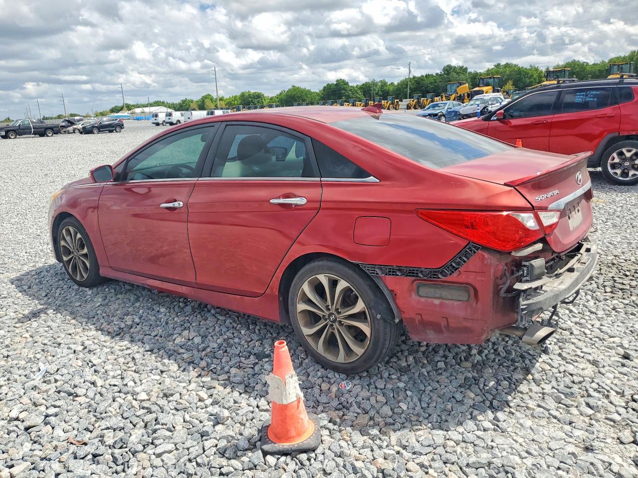 2014 HYUNDAI SONATA SE photo 3