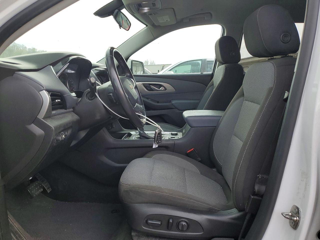 2019 CHEVROLET TRAVERSE LT photo 19