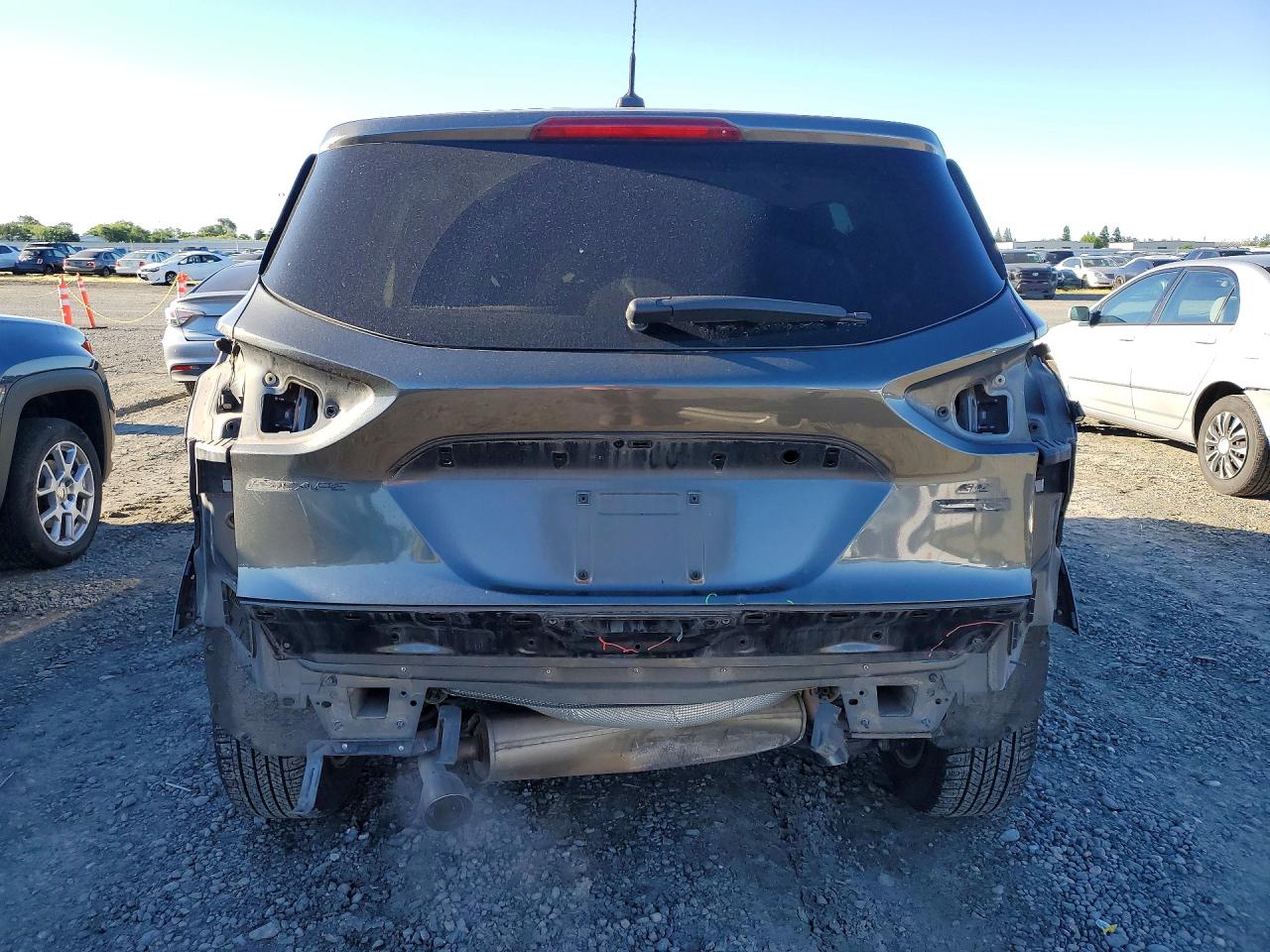 2015 FORD ESCAPE SE photo 16