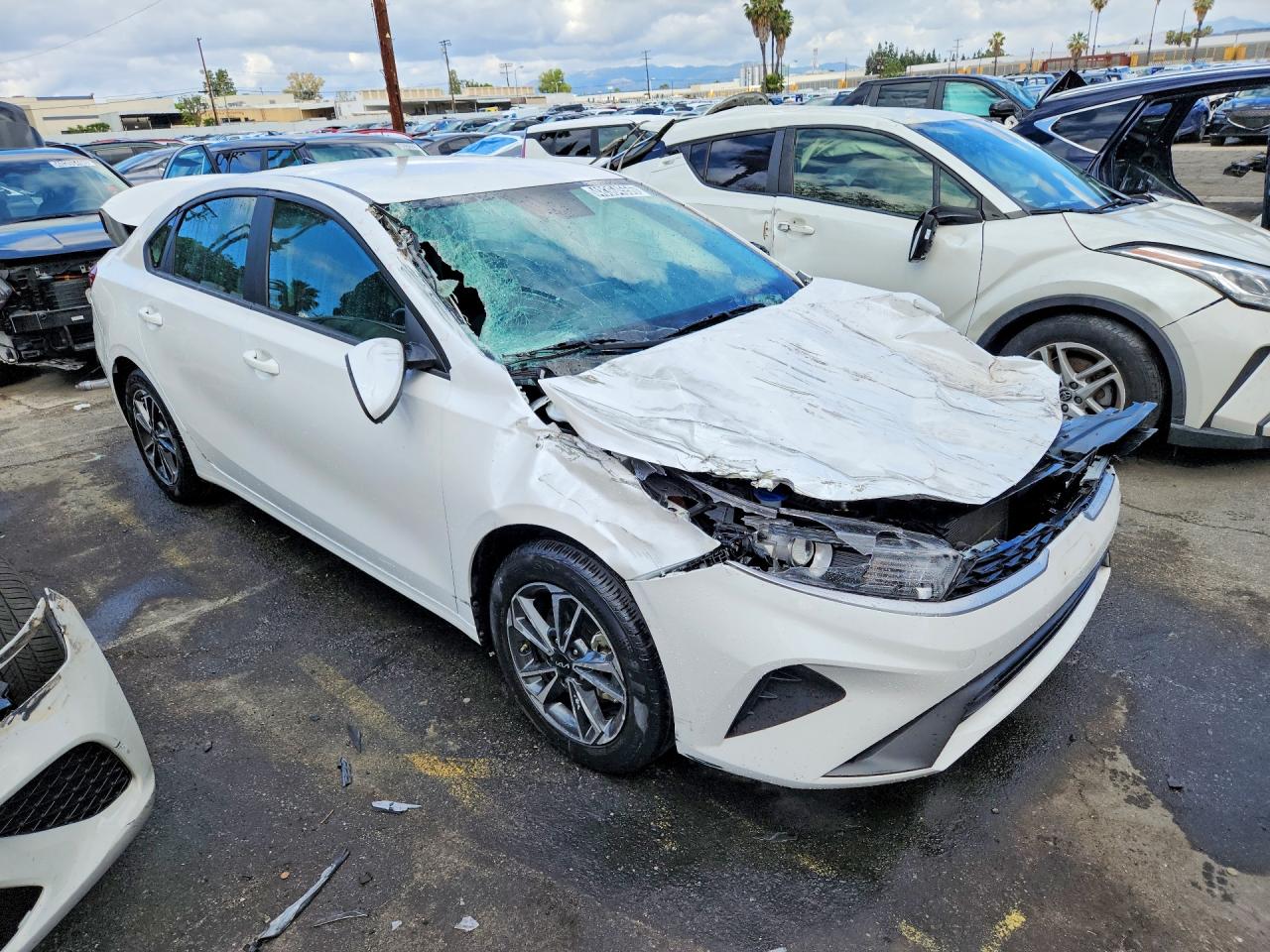 2024 KIA FORTE LXS photo 7