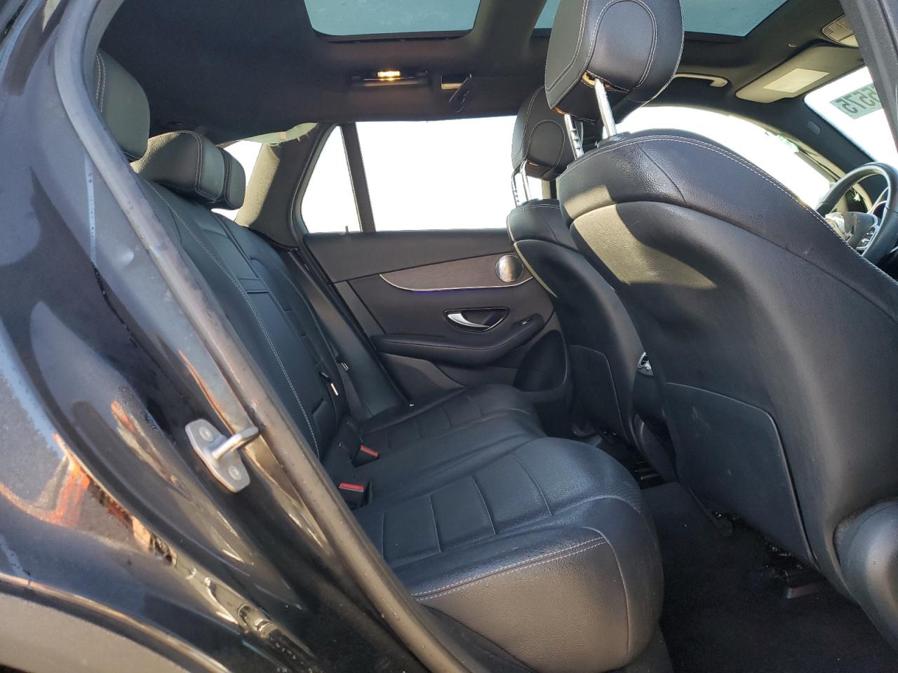 2020 MERCEDES-BENZ GLC 300 photo 11